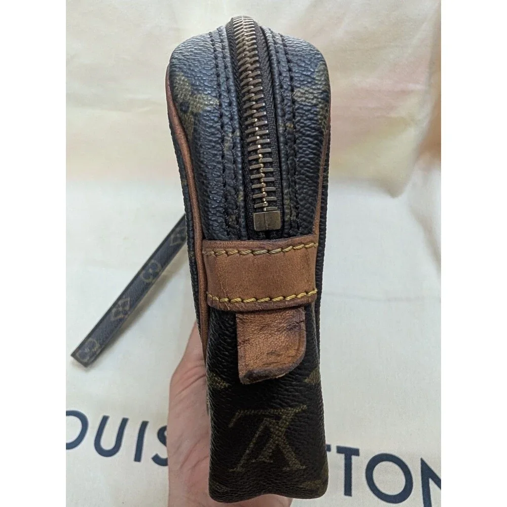 Louis Vuitton Marly Dragonne Pouch Clutch UNISEX GM Monogram Vintage 1990 COA